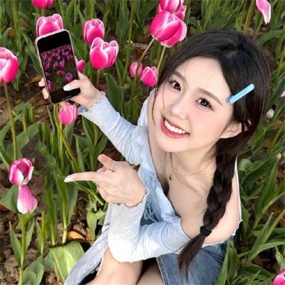 在爱之中 封面